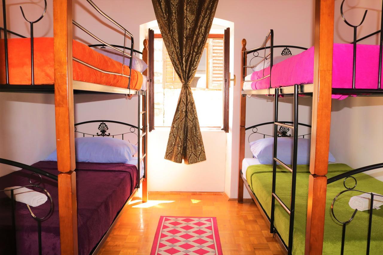 Hostel Alma 2 Poreč Dış mekan fotoğraf